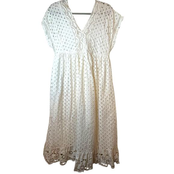 Forever That Girl White Eyelet Dress - Size S - Picture 3 of 15